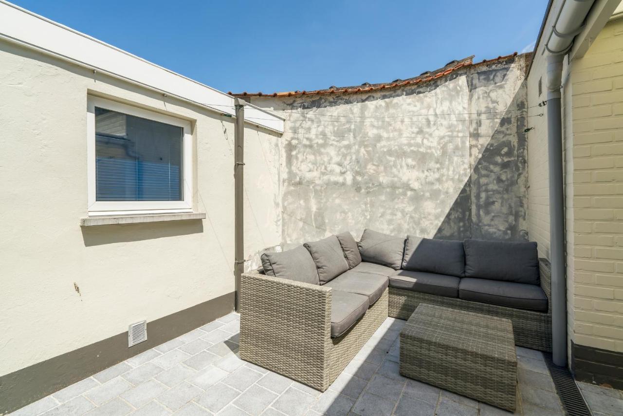Lichtrijk, Charmant Rijtjeshuis Met 3 Slaapkamers Knokke-Heist Exterior photo